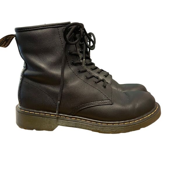 Dr. Martens Black Leather Karardo Combat Boots Size 6 - Picture 1 of 7